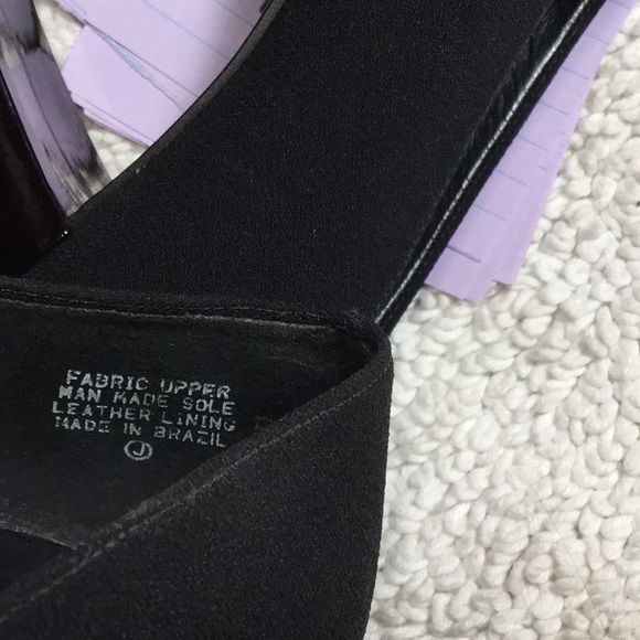 Pappagallo Faille Fabric & Patent Leather Pump - Picture 7 of 7